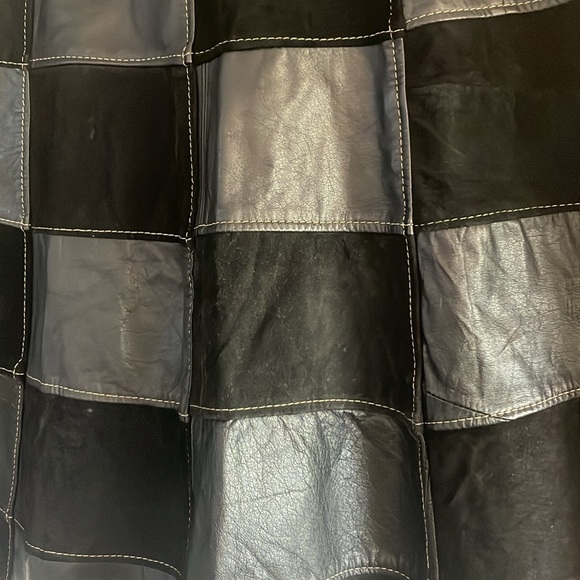 Black patchwork A line skirt - Picture 2 of 5